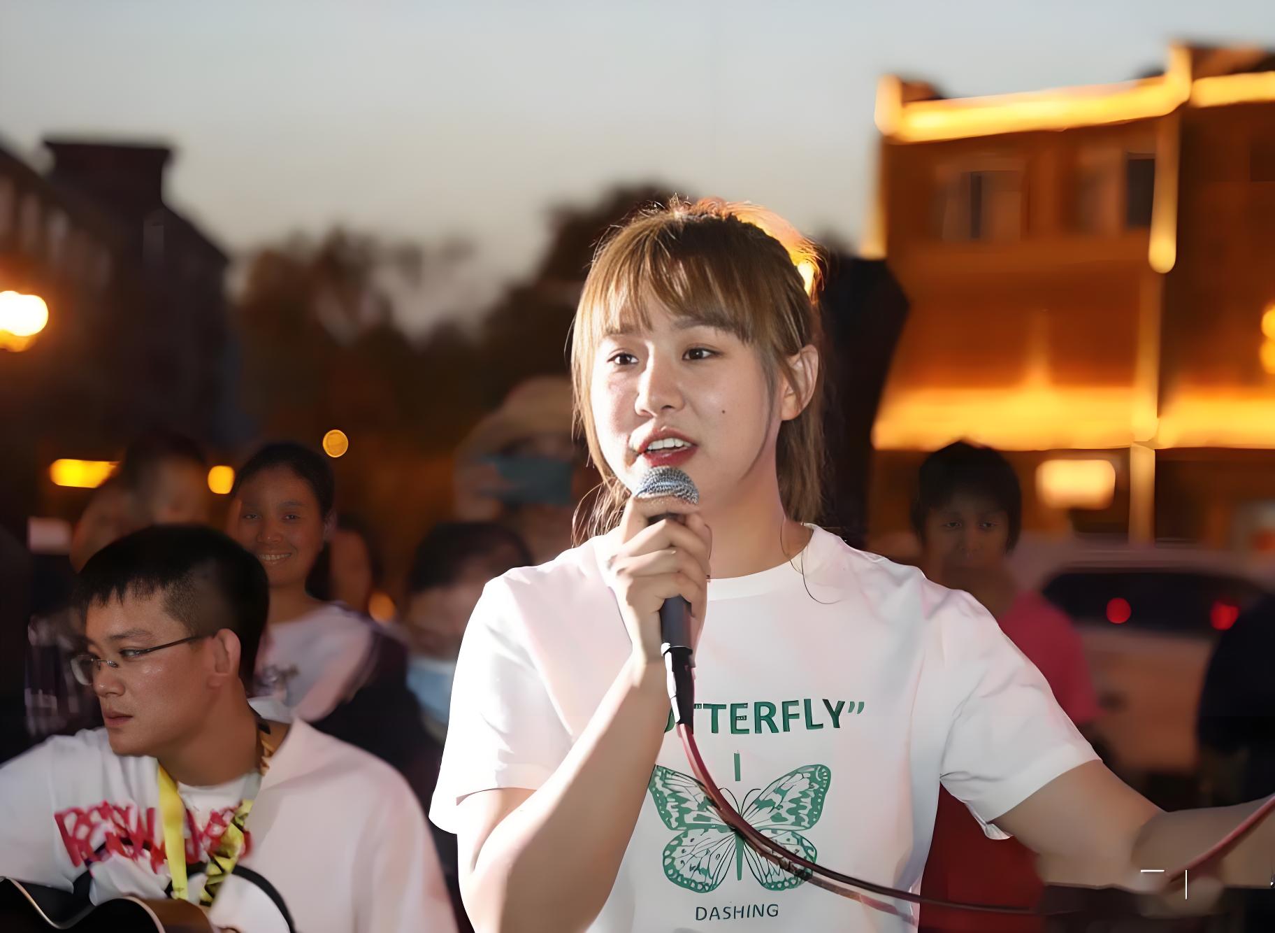 黄琦雯.jpg